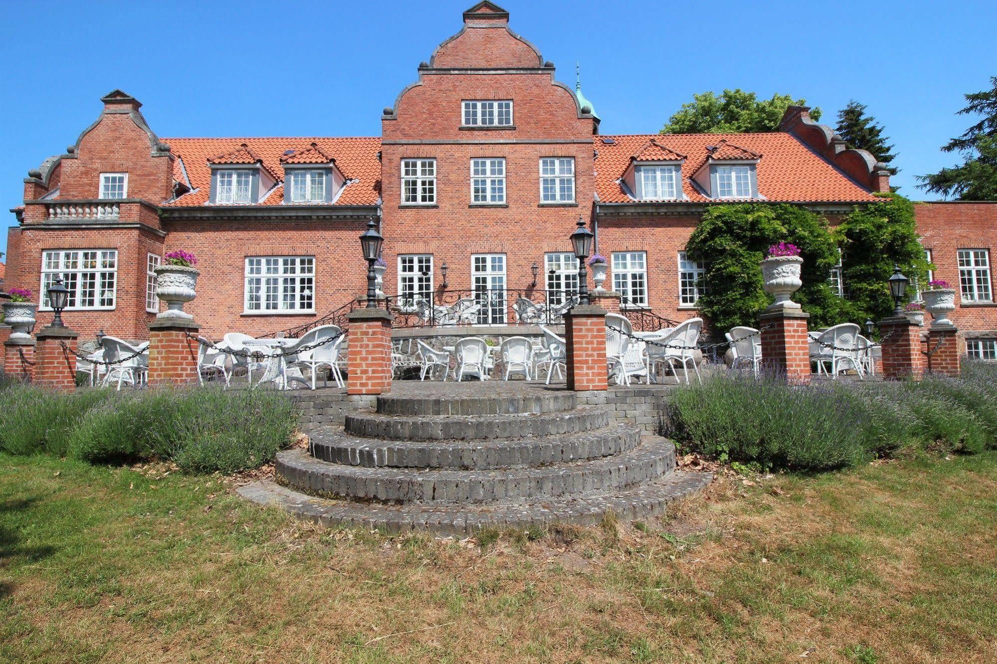 Sauntehus Castle Hotel Хорнбек Экстерьер фото